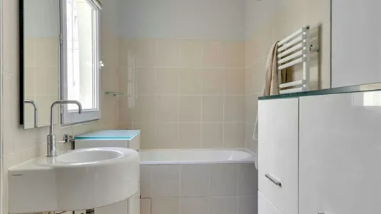 Rooms in Paris 16éme arrondissement (North) - photo 2