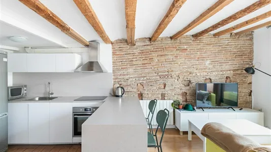 Apartments in Barcelona Ciutat Vella - photo 4