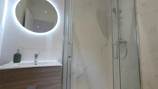 Rooms in Barcelona Eixample - photo 6