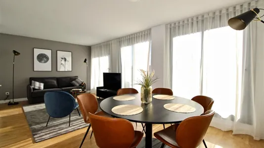 Apartments in Madrid Retiro - photo 3