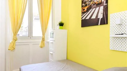 Room for rent in Milano Zona 4 - Vittoria, Forlanini, Milan