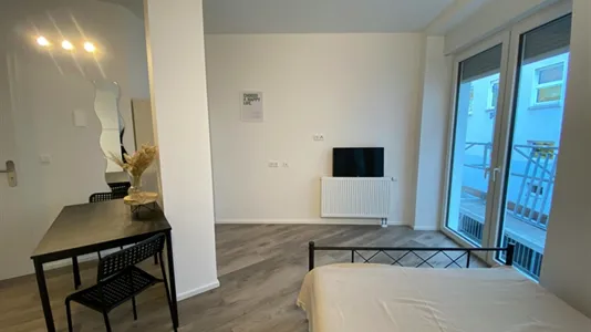 Apartments in Location is not specified - photo 8