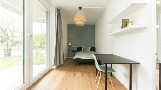 Rooms in Berlin Mitte - photo 1