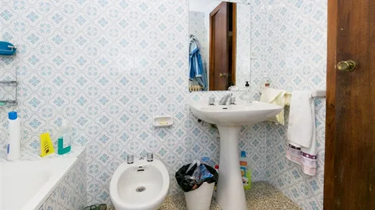 Rooms in Granada - photo 6