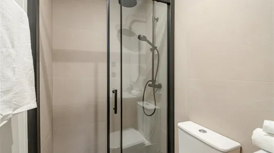 Apartments in Madrid Centro - photo 9