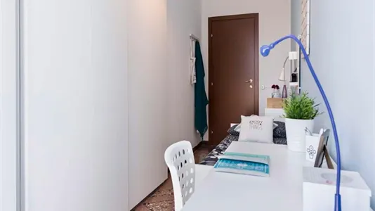 Rooms in Bologna - photo 4
