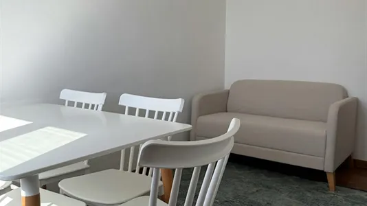 Rooms in Almada - photo 9