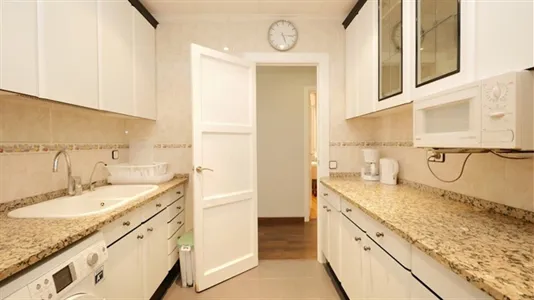 Rooms in Barcelona Gràcia - photo 7