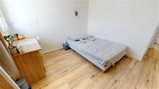 Rooms in Lyon - photo 3