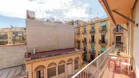 Rooms in Barcelona Ciutat Vella - photo 6
