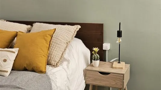 Rooms in Barcelona Eixample - photo 3