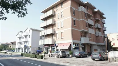 Room for rent in Colorno, Emilia-Romagna