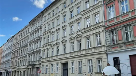 Apartments in Berlin Mitte - photo 1