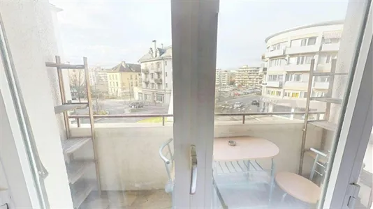 Rooms in Saint-Julien-en-Genevois - photo 5