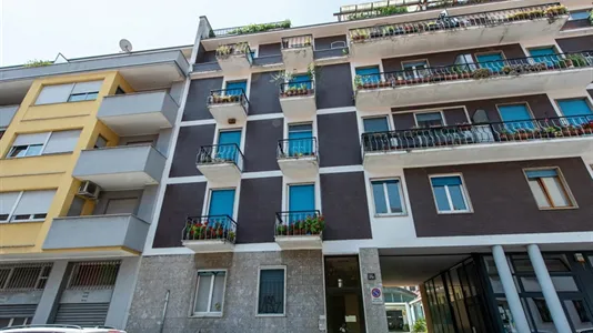 Rooms in Milano Zona 5 - Vigentino, Chiaravalle, Gratosoglio - photo 3