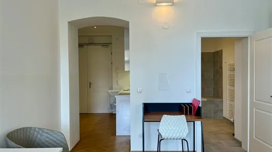 Apartments in Wien Ottakring - photo 4