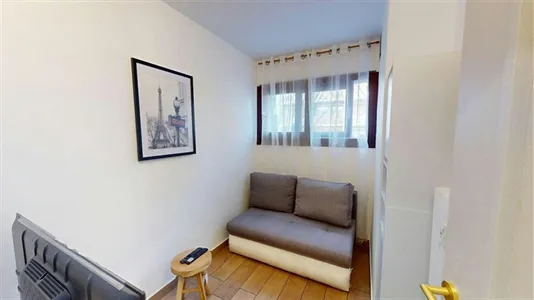 Rooms in Saint-Julien-en-Genevois - photo 10