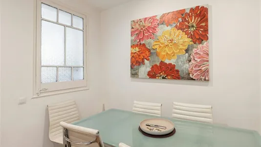 Apartments in Barcelona Eixample - photo 8