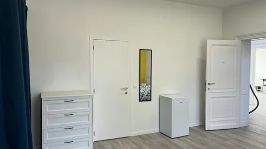 Rooms in Charleroi - photo 6