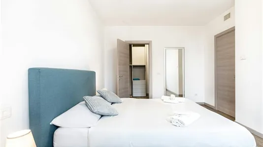 Apartments in Milano Zona 8 - Fiera, Gallaratese, Quarto Oggiaro - photo 4