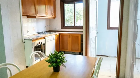 Rooms in Enramadilla - photo 10