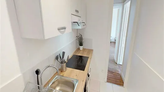 Rooms in Paris 10ème arrondissement - photo 9