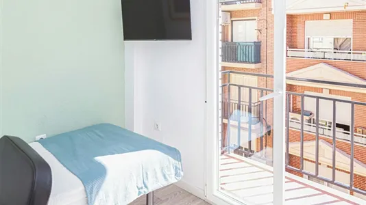 Rooms in Zaragoza - photo 4