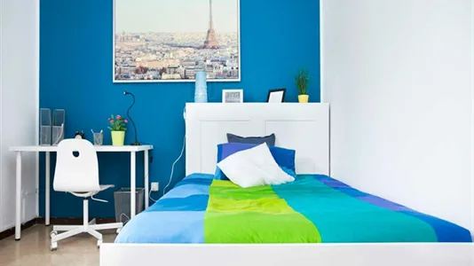 Rooms in Milano Zona 8 - Fiera, Gallaratese, Quarto Oggiaro - photo 4