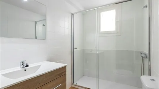 Rooms in Castellón de la Plana/Castelló de la Plana - photo 5