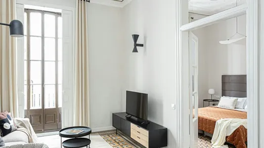 Apartments in Barcelona Ciutat Vella - photo 5