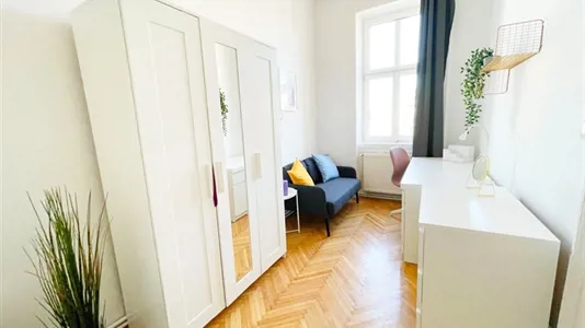 Rooms in Vienna Josefstadt - photo 2