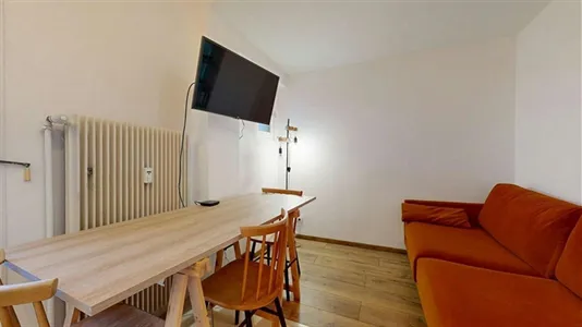 Rooms in Saint-Julien-en-Genevois - photo 10