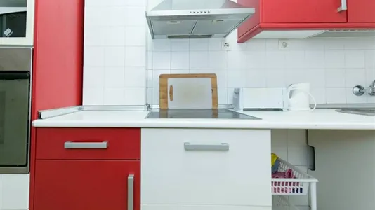 Rooms in Granada - photo 7