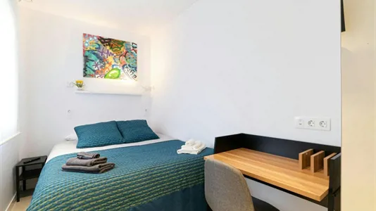 Rooms in L'Hospitalet de Llobregat - photo 1