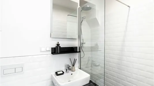 Apartments in Location is not specified - photo 8