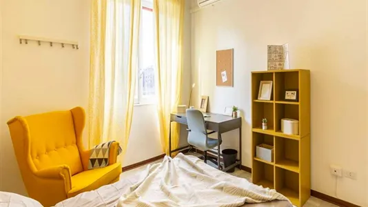 Rooms in Milano Zona 5 - Vigentino, Chiaravalle, Gratosoglio - photo 4