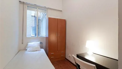 Room for rent in Madrid Moncloa-Aravaca, Madrid