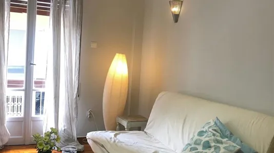 Apartments in Zografou - photo 3