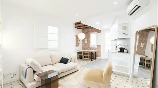 Apartments in Barcelona Eixample - photo 1