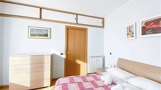 Apartments in Roma Municipio VII – Appio-Latino/Tuscolano/Cinecittà - photo 8