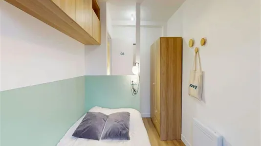 Rooms in Paris 10ème arrondissement - photo 8