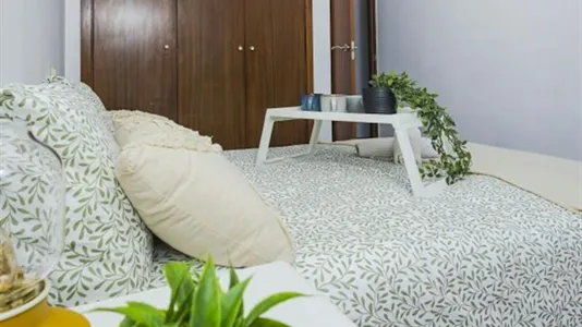 Rooms in Valencia La Zaidía - photo 2