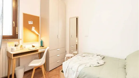 Rooms in Milano Zona 5 - Vigentino, Chiaravalle, Gratosoglio - photo 1