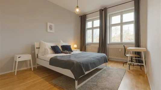 Rooms in Berlin Friedrichshain-Kreuzberg - photo 1