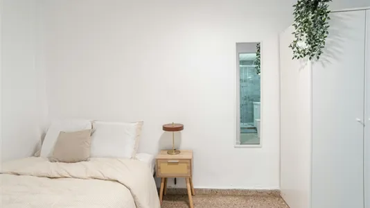 Rooms in Mislata - photo 3