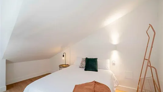 Rooms in Madrid Centro - photo 3