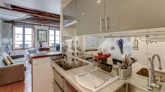 Apartments in Paris 3ème arrondissement - Marais - photo 6