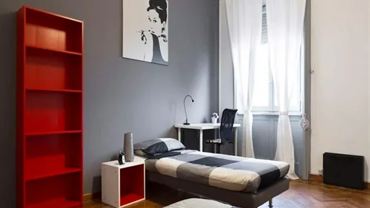 Rooms in Milano Zona 5 - Vigentino, Chiaravalle, Gratosoglio - photo 8