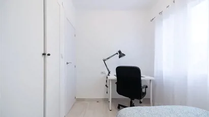 Room for rent in Castellón de la Plana/Castelló de la Plana, Comunidad Valenciana