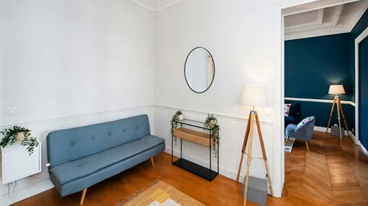 Rooms in Paris 17ème arrondissement - photo 9